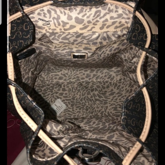 GUESS BACKPACK - Picture 2 of 2